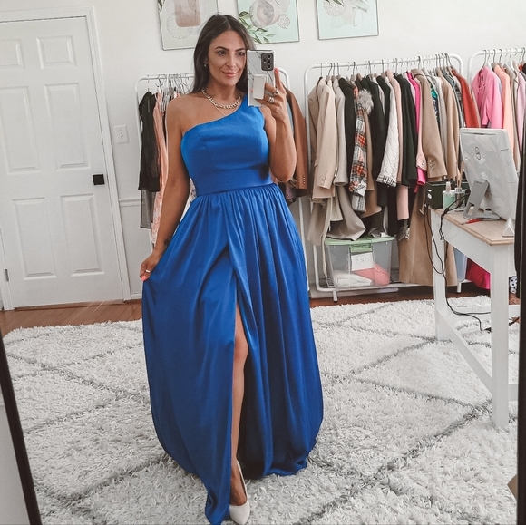 White by Vera Wang Blue One Shoulder satin maxi dress Gown Size 6 - Picture 5 of 10